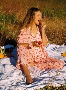 Joyous & Free Strawberry Fields Women's Pajama Set - M
